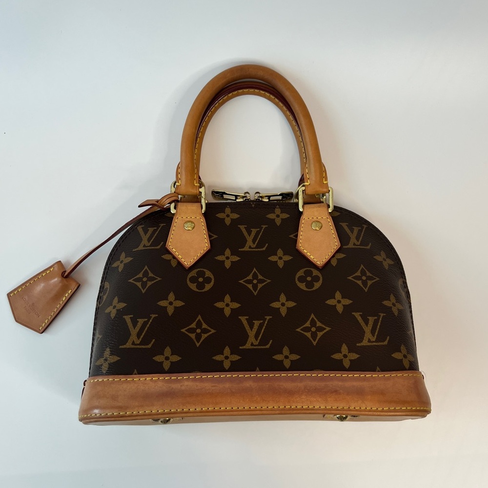 Louis Vuitton Alma BB - Picture 15 of 16
